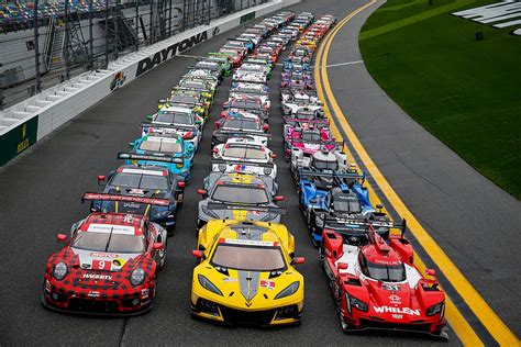 rolex 24 cars